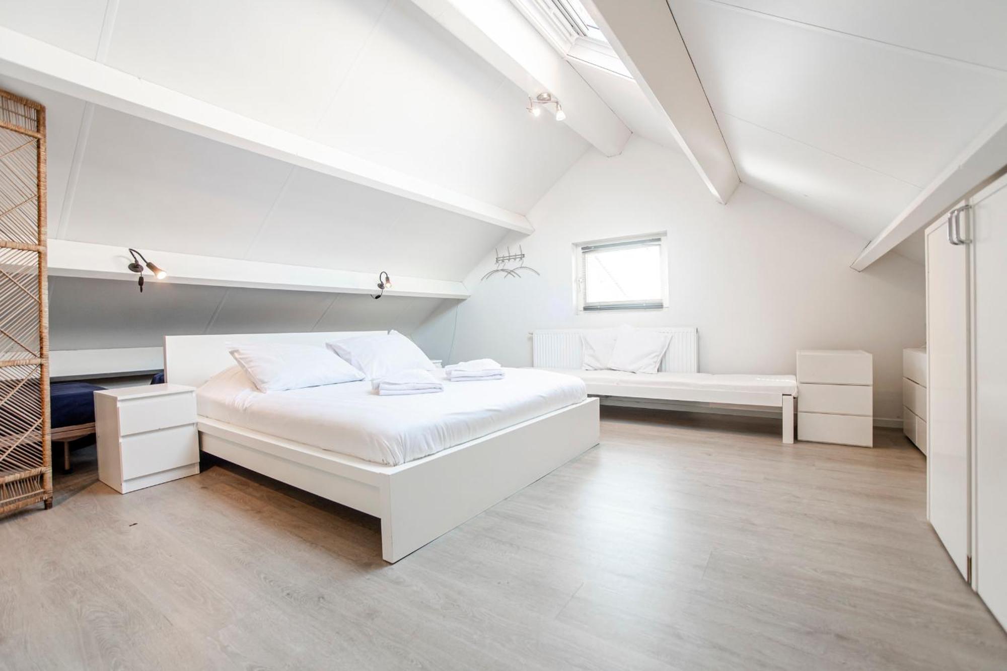 Ferienhaus Easy Behind The With Privat Parking